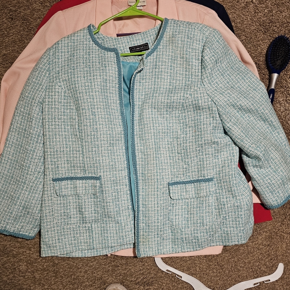 Show jacket - Picture 2 of 2